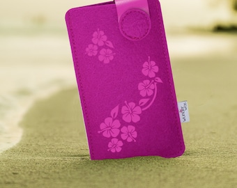 “Hibiscus” mobile phone case, made to measure from wool felt