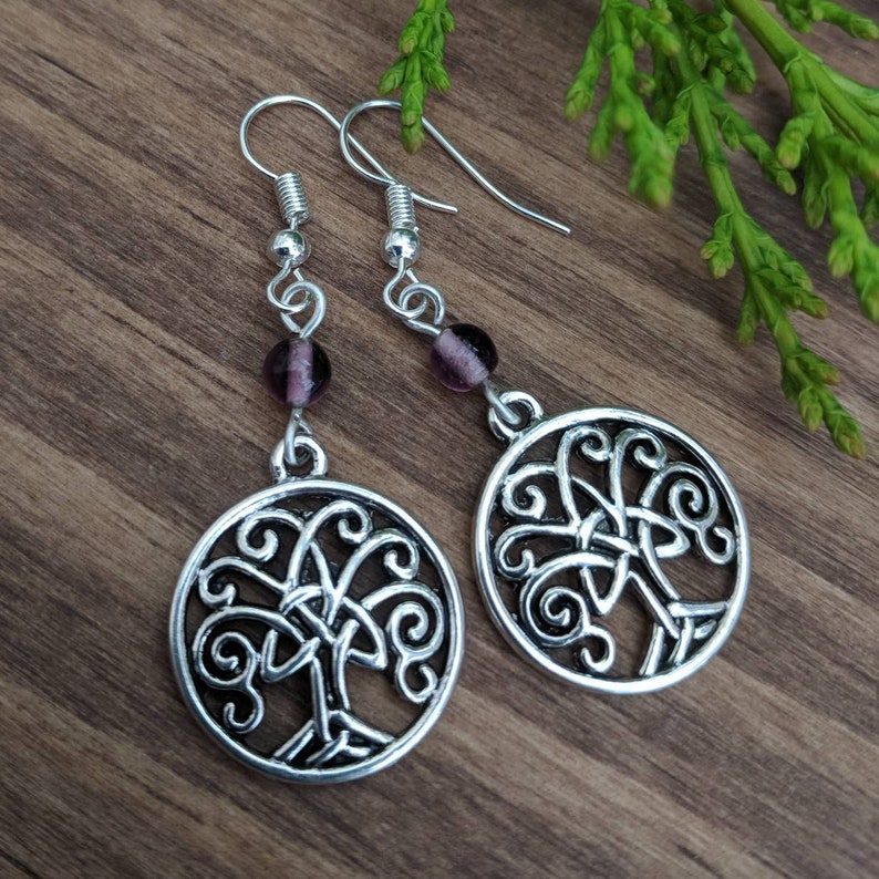 CELTIC TRIQUETRA TRINITY KNOT TREE OF LIFE KEYRING ANTIQUE BRONZE OR SILVER TONE