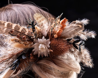 Boho Pheasant Feathers Dried Flower Preserved Eucalyptus Neutral Dark Green Bridal Hair Comb Pin Set forest Wedding Bridesmaid Accessory.