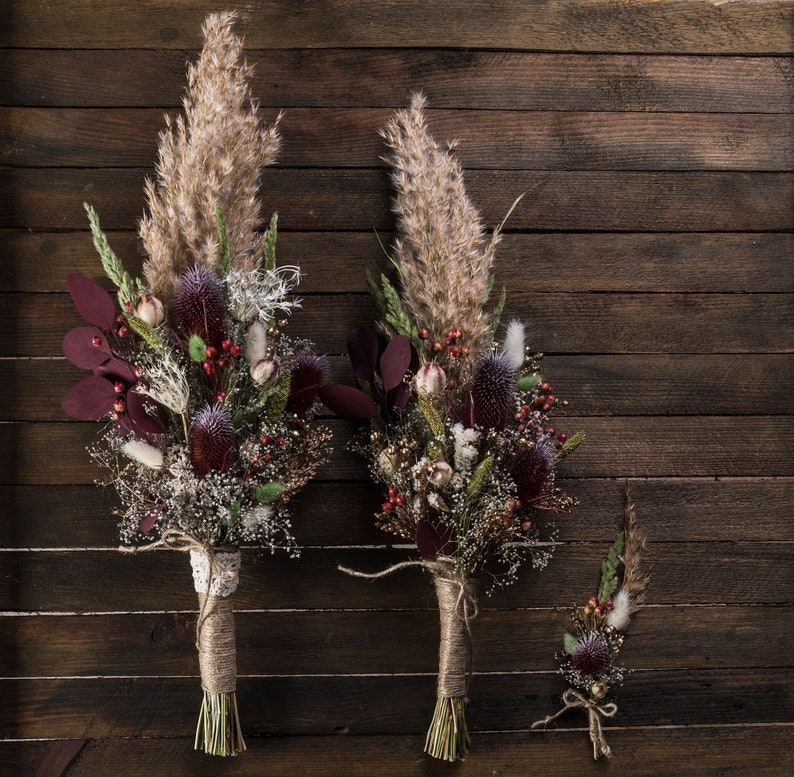 3 reasons why natural dried flower arrangements are perfect - dried flowers - wedding ideas - wedding ideas blog - K'Mich Weddings Philadelphia - partial weddings - esty.com