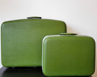 Vintage Avocado Green Hardshell Suitcase Set by Edal