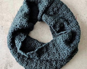 Crochet - Cozy Cowl