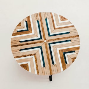 Round table Oasis - Circular Wooden Table - Esstisch rund - Rustic Circular Table - Geometric Wood Table - Original Table - Étnic Wood Table
