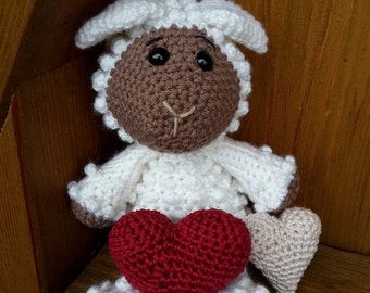 Lämmchen "Lilly" Amigurumi Häkelanleitung