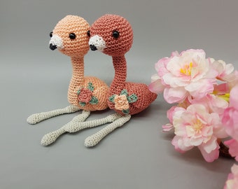 Mini Flamingo Anhänger Häkelanleitung