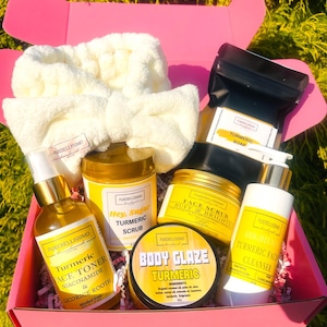 Turmeric Skincare Kit: Body Scrub, Face Cleanser, Toner & Soap
