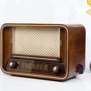 Las mejores ofertas en TELEFUNKEN radios de tubo de colección 1950
