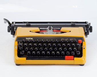 Typewriter Brother Deluxe 262TR, wide carriage, 1970s