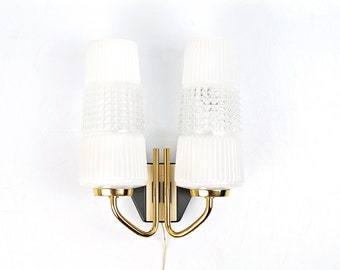 Wall lamp, brass and frosted glass, 1950s