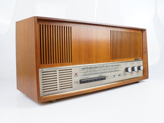Hovedkvarter Mikroprocessor Erobrer Grundig Tube Radio W. Germany 1960s With Aux Connection - Etsy Denmark Hovedkvarter Mikroprocessor Erobrer Grundig Tube Radio W. Germany 1960s With Aux Connection - Etsy Denmark