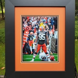 Myles Garrett Sacking Joe Burrow Framed Print, Cleveland Browns Victory 画像 8