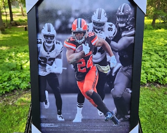 Nick Chubb Cleveland Browns Framed Spotlight Photo