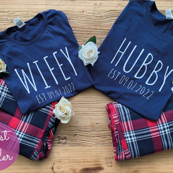 Matching Pyjamas Set - Hubby and Wifey - 100% Cotton PJs  . Matching Mr and Mrs Pyjamas, Hubby and Wifey Pajamas, Wedding Gift for couples