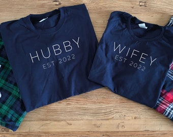 Hubby / Wifey Tartan Cotton Pyjamas Set. Matching Mr and Mrs Pyjamas, Hubby and Wifey Pajamas, Wedding Gift for couples, Anniversary Gift