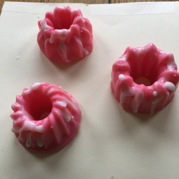 Wax bundt cakes