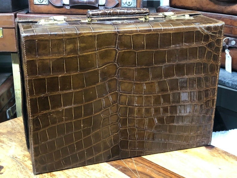 Beautiful Genuine Crocodile Skin Leather Overnight Travel Suitcase Silk Lining