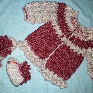 Crochet pattern baby jacket and shoes