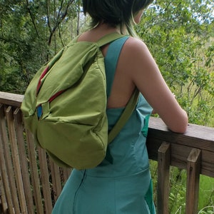 Bulb Backpack - Video Game Themed Backpack for Cosplay Conventions, School or Everyday - School or Convention Backpack / Knapsack / Rucksack