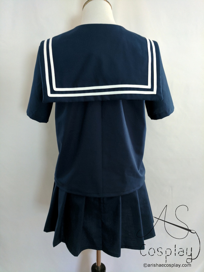 Cosplay Seifuku Navy Blue Knife Pleat Skirt and School Girl Uniform Shirt with Sailor Collar, Modesty Panel, and Tie Sailor Fuku Cosplay image 2