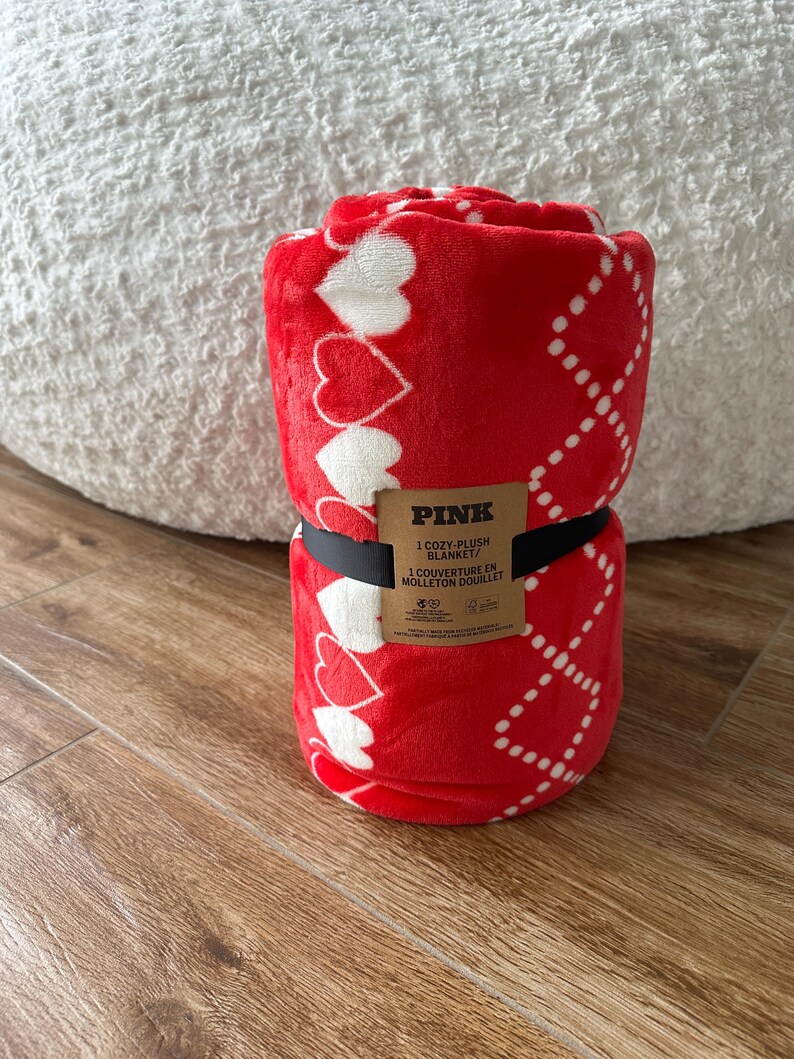 New Victorias Secret PINK Plush Sherpa Cozy Fleece Blanket Throw