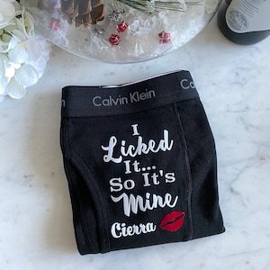 Calzoncillos bóxer personalizados de Calvin Klein: "Lo lamí, así que es mío"