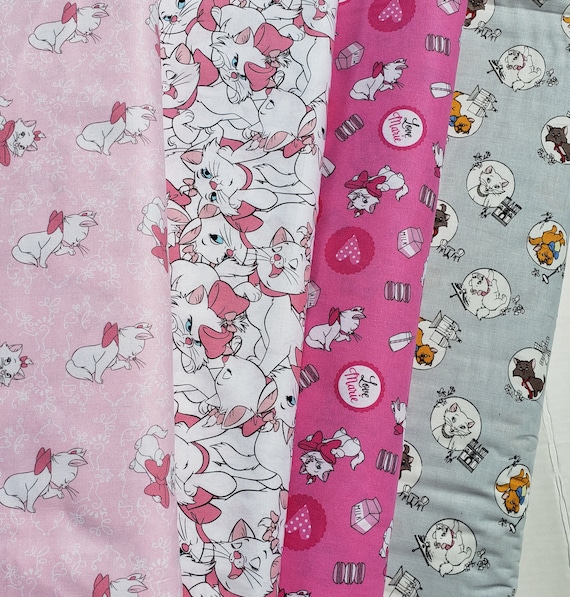 ARISTOCATS Fabric Fat Quarter Cotton Craft Quilting MARIE Disney Fashion Trend