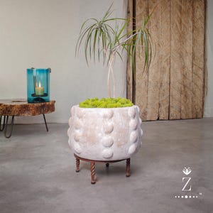 Yucatec Pot, Short Terracotta Planter