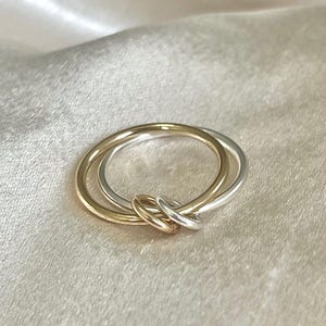 Two-Tone Connected Ring Set – 14k Gold Filled Multi Band Stacking Rings, Jump Ring Connector, Dainty Minimalist