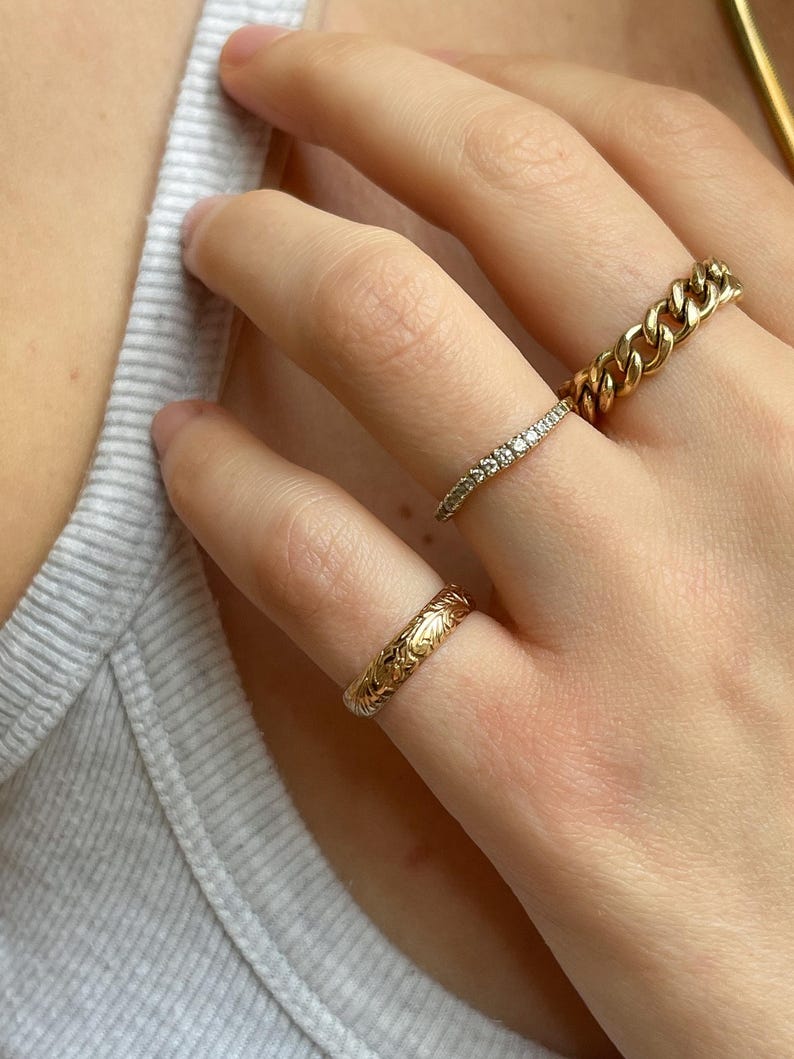 14k Gold Filled Ring - Floral Band Ring - 14k Gold Stacking Ring - Vintage Style Ring - Unisex gold ring - Budget Wedding Band image 2