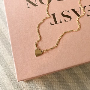 Collar de corazón de oro - Collar de corazón chapado en oro - Collar de corazón Figaro - Collar chapado en oro