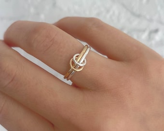 14k Gold Filled Multi Ring Set – Two Tone Multi Band Rings with Jump Ring Connector – Minimalist Gold Rings for Women – Connected Ring Set