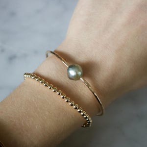 Gold Filled Pearl Cuff Bracelet – Real Tahitian or Edison Pearl – White, Pink, Light or Dark – Handmade Minimalist Jewelry