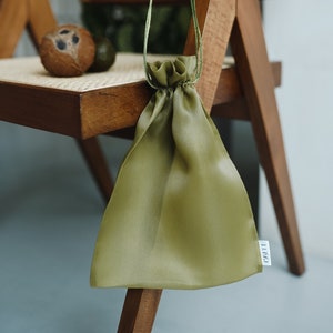 Petit sac bandoulière Sac pochette Sac cadeau à cordon Sac à cordon en nylon image 1