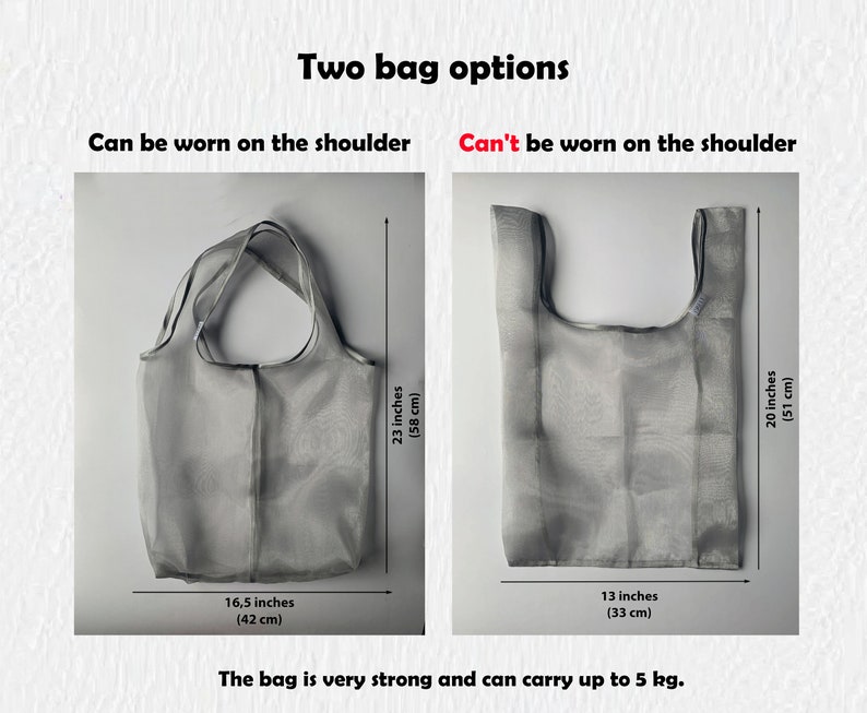 K&ouml;nnte beinhalten: Zwei wiederverwendbare Einkaufstaschen, eine mit Schultergurten und eine ohne. Die Tasche mit Schultergurten ist 58 cm hoch und 42 cm breit. Die Tasche ohne Schultergurte ist 51 cm hoch und 33 cm breit. Beide Taschen sind aus einem hellgrauen, durchsichtigen Material gefertigt. Der Text "Die Tasche ist sehr robust und kann bis zu 5 kg tragen." ist unter den Taschen gedruckt.