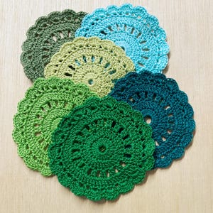 Green doilies,  ready to ship, crochet, cotton thread, handmade, round doily, dollhouse, lace, applique, 2 pieces, SEE MEASUREMENTS, C34G