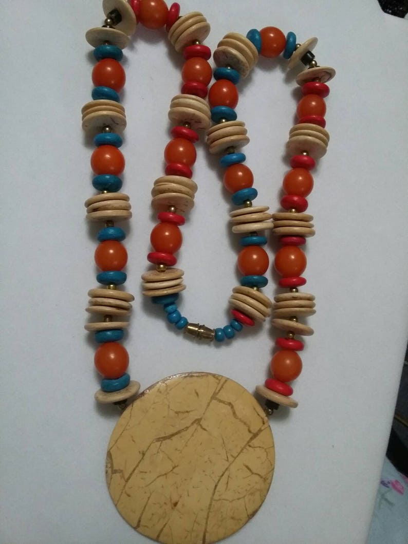 Vintage Wood Beaded beach jewelry multi colored multi shaped pendant necklace