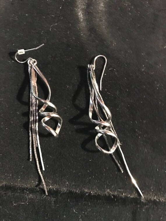 metal 'industrial' earring silver - image 1