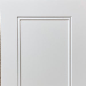 Shaker w/bead Custom Sized Replacement Cabinet Doors