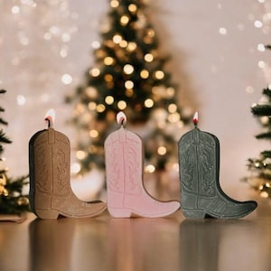 Cowboy Boot Candle, Cowboy Cowgirl Gift / Birthday Gift for Cowgirl | Gift for her / Holiday Christmas gift idea, boot shaped
