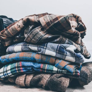 Vintage Flannel ~ pick your colour and size ~ cotton cozy Soft unisex Button downs large oversized fit Pendleton/ Wrangler/Woolrich