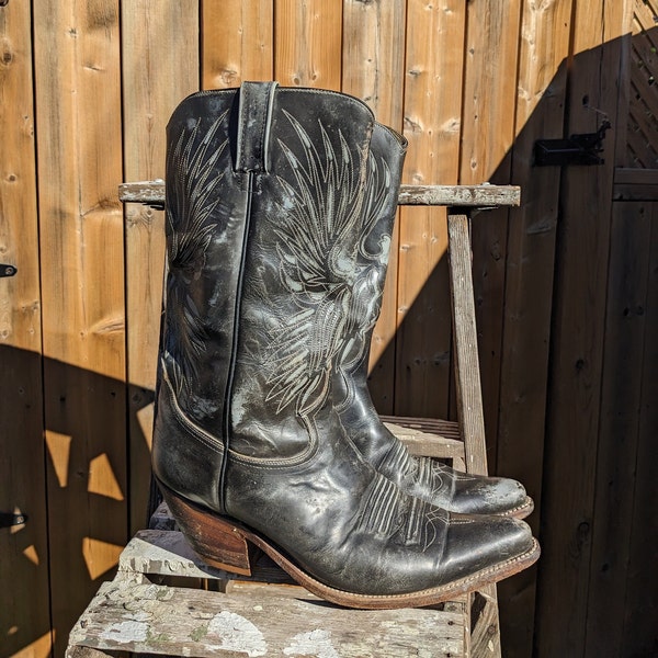 Vintage Men’s Black Siete Leguas Leather Cowboy Boots with Embossed Wing Design Size 8.5 made in Mexico