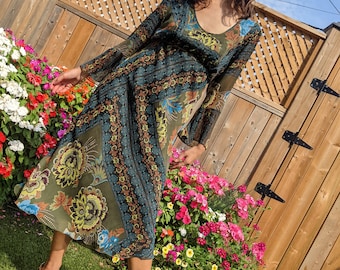 Bohemian long maxi dress boho Y2K dress in 1970s style - brown and green florals  dress ~   Bell sleeves boho design maxi style  sz 12