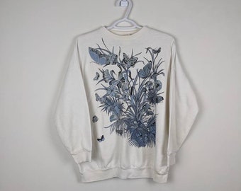 Vintage 1980s sparkly  Butterfly cute cottage core style granny crewneck   sweatshirt with Collar