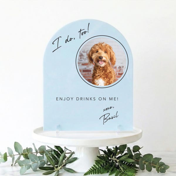 Arched Open Bar Acrylic Wedding Display, Wedding Decor with Pet Image