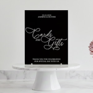wedding sign used as a gift table signage