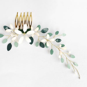 Hair comb with flower design image 3