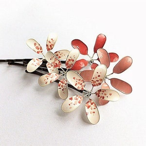Hair clips with flowers blush pinks image 3