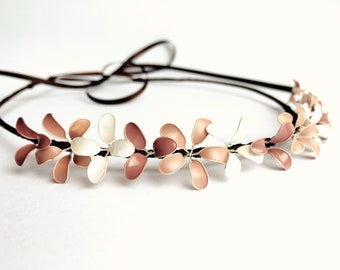 Flower wreath with delicate blossoms