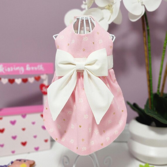 XO Kisses and Hearts Pink Dog Dress – Soft & Sweet Elegance