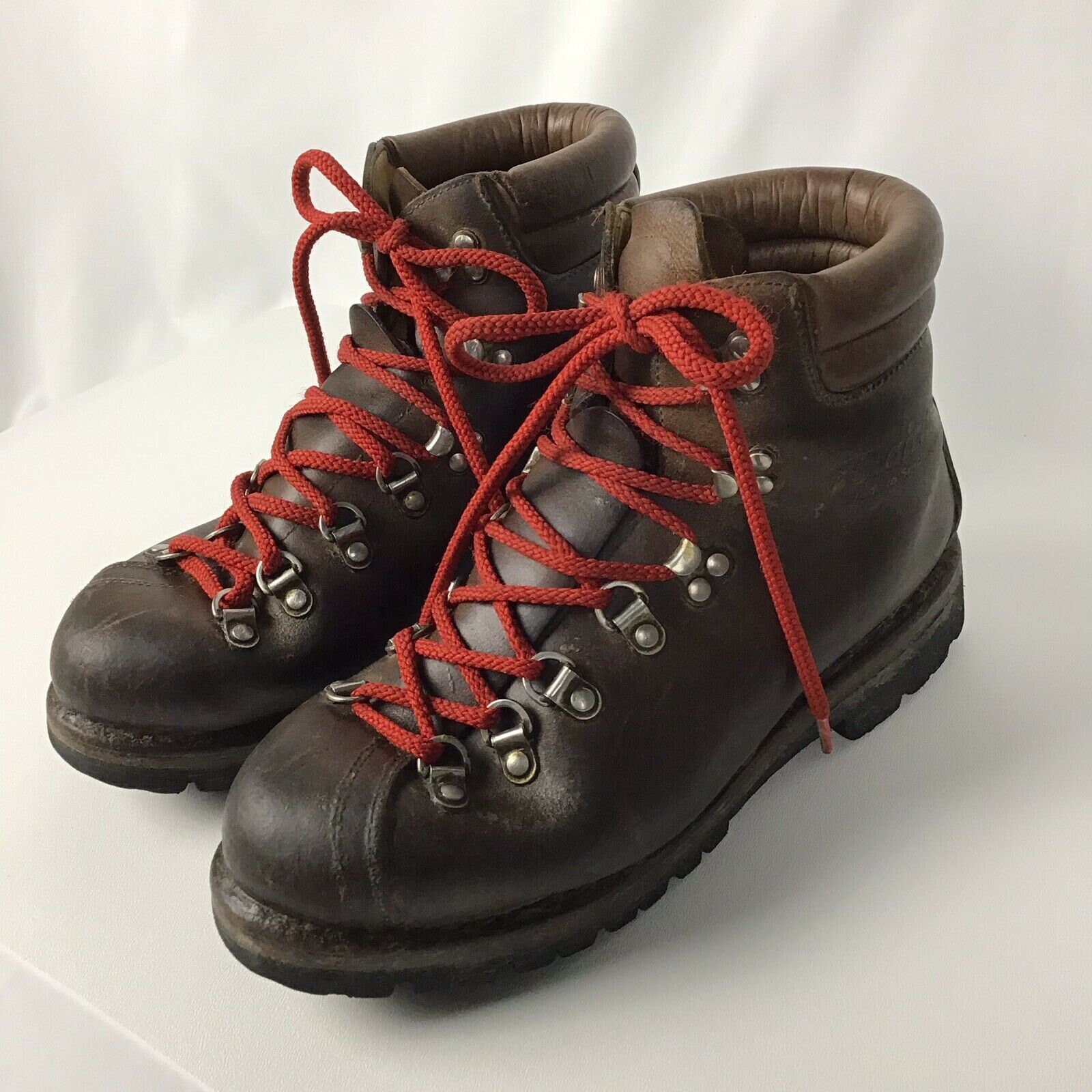 vintage vibram boots